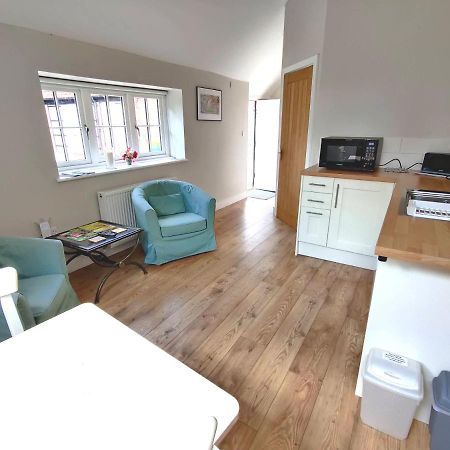 Appartamento Rose Barn West Lavington Esterno foto