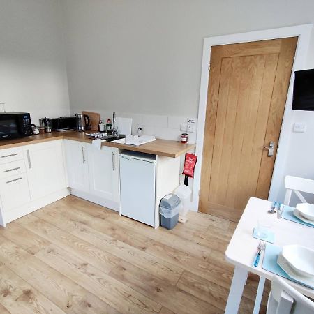 Appartamento Rose Barn West Lavington Esterno foto