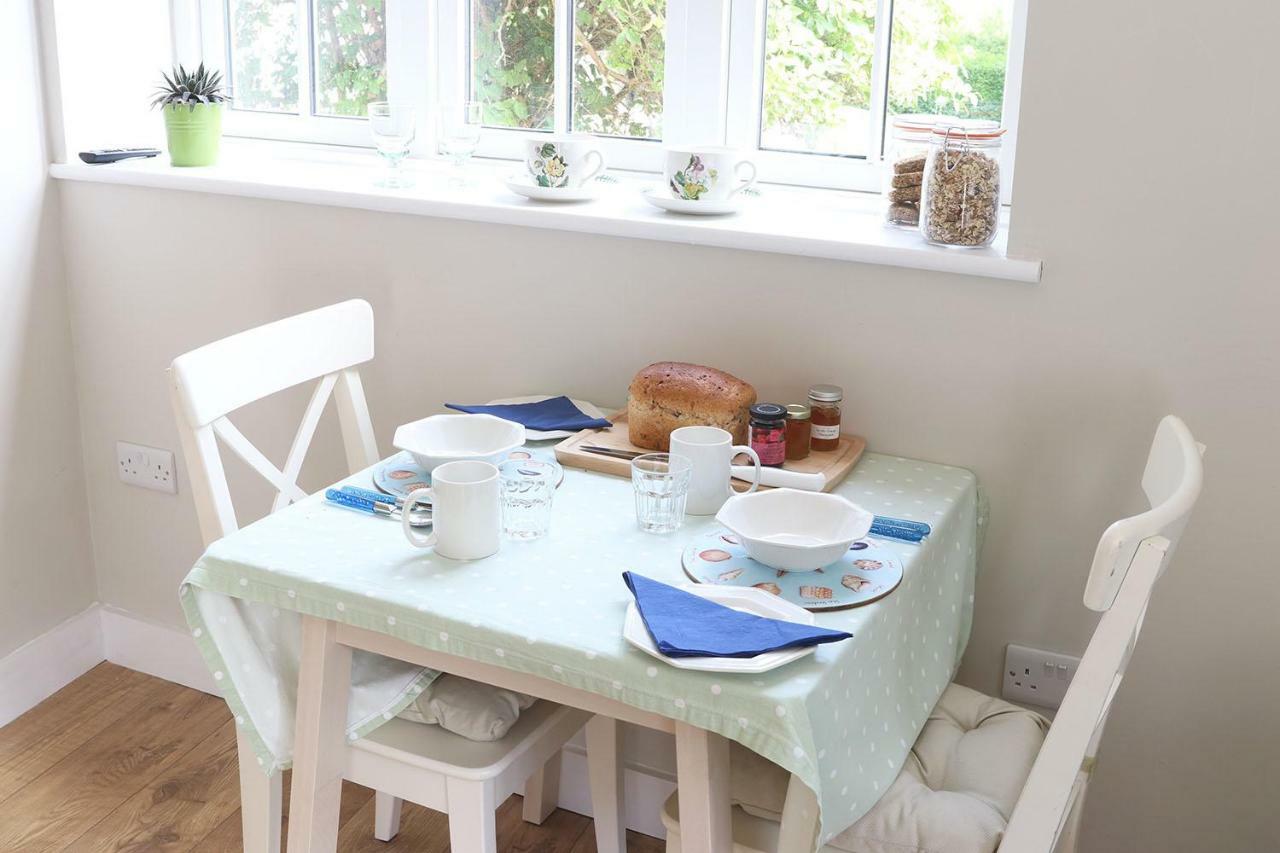 Appartamento Rose Barn West Lavington Esterno foto
